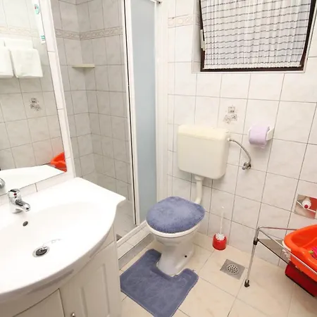 Apartment By The Sea Razanj, - 8361 Rogoznica (Sibenik-Knin)