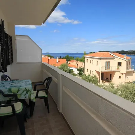 By The Sea Razanj, - 8361 Апартаменты Рогозница