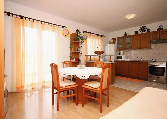 Апартаменты By The Sea Razanj, - 8361 Рогозница