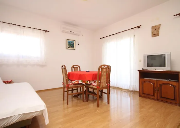 Apartamento By The Sea Razanj, - 8361 *